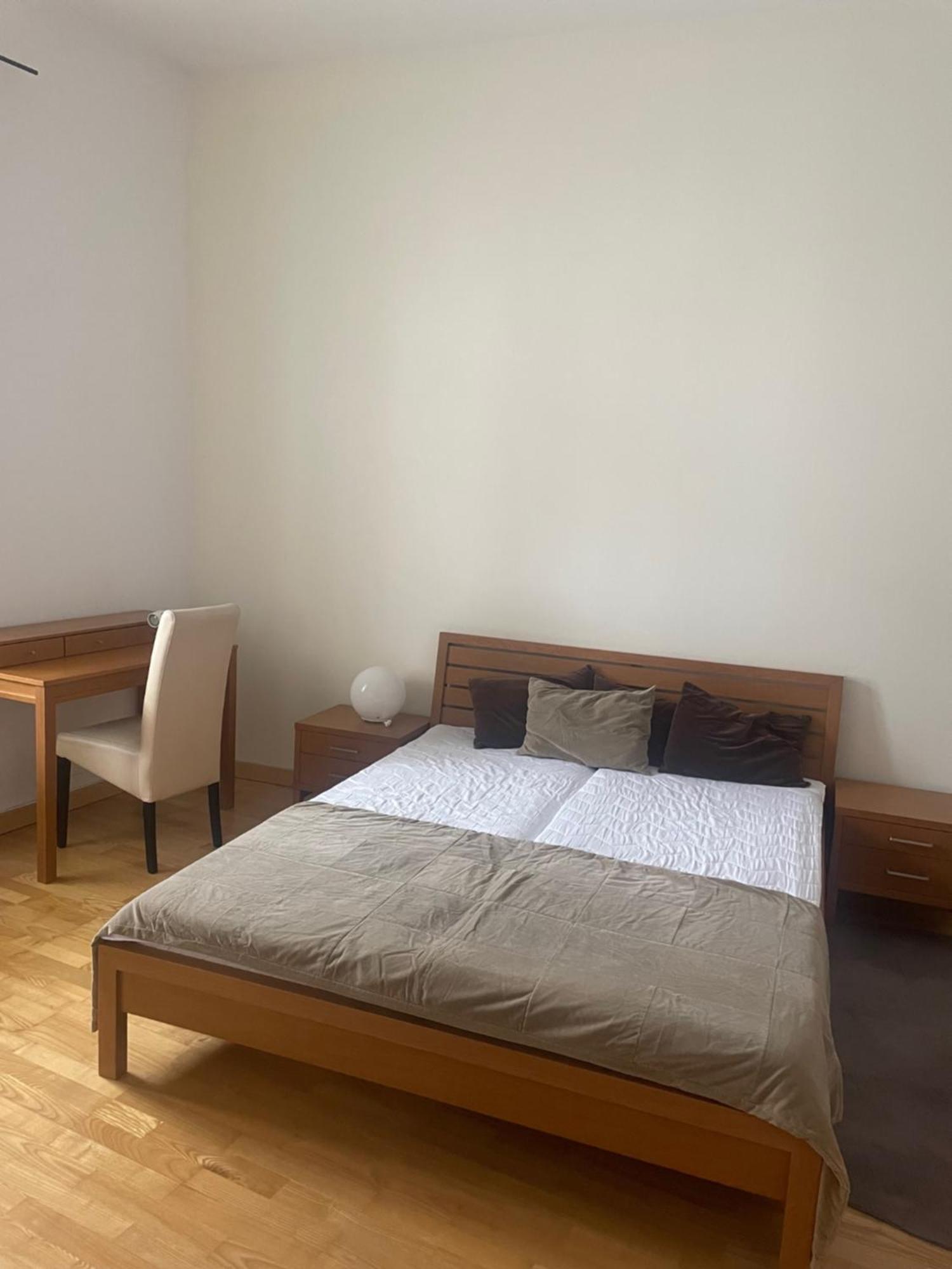 Apartman Pistacia Priame Centrum Bb Banská Bystrica Eksteriør billede
